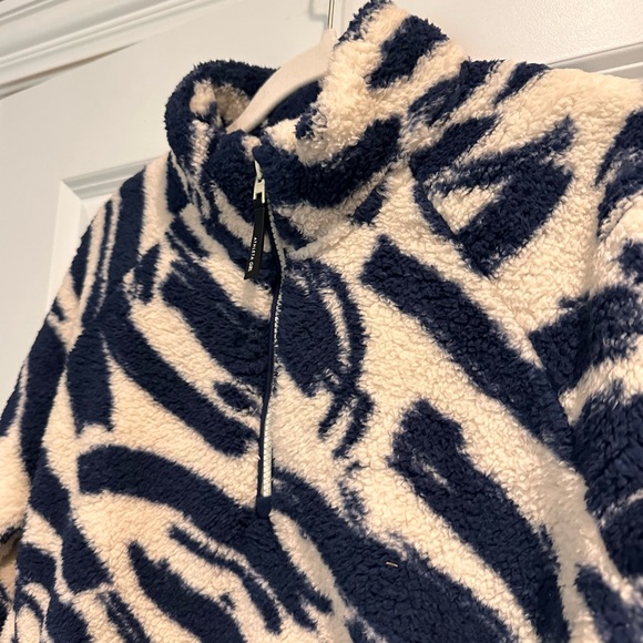 Athleta Girl So Snug Sherpa Half Zip - youth size XXL - Picture 3 of 4
